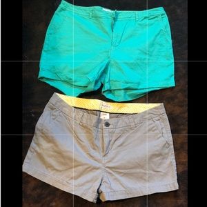 Sz 12 Women’s Chino style shorts. 5” in seam